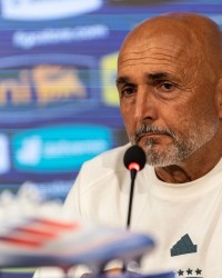 伟德官方网站-斯帕莱蒂：如果想与强队平起平坐，尤文还需要继续前进不断提升