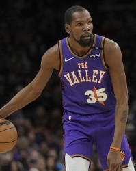 猜猜看火箭媒体发问：杜兰特在火箭穿7号还是35号呢？